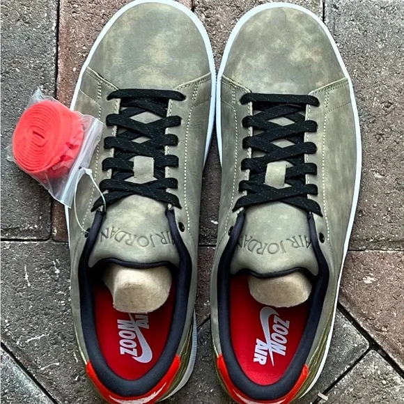 Air Jordan 1 Centre Court sneakers - Picture 2 of 11